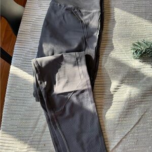 Lululemon Gray Leggings